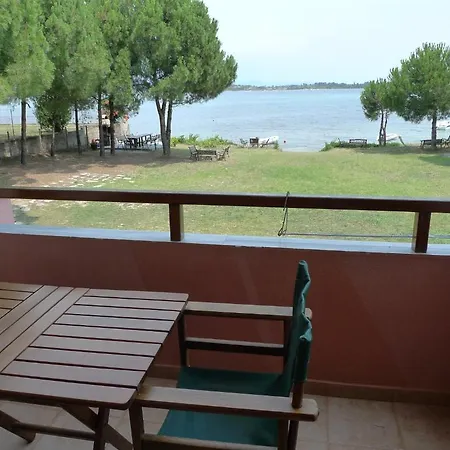 Efi Apartment *
